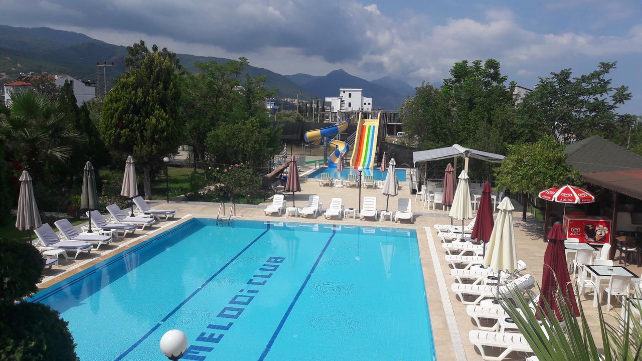 Hotel apartamentowy Melodi Club Apart 3*